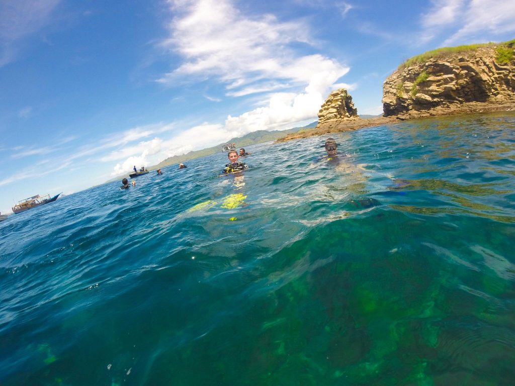 Swimming With Manta Rays At Manta Point Komodo Island in Indonesia!