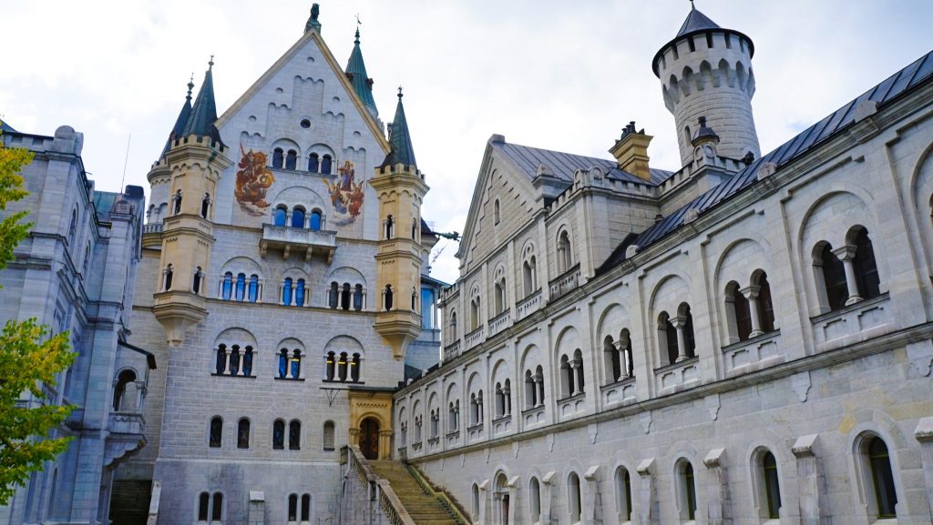 Day Trip to Visit Neuschwanstein Castle from Munich 
