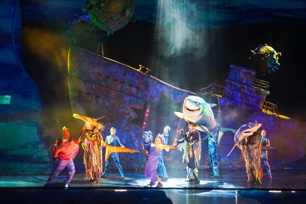 What To Do In Disney World When It Rains? - Finding Nemo Show
