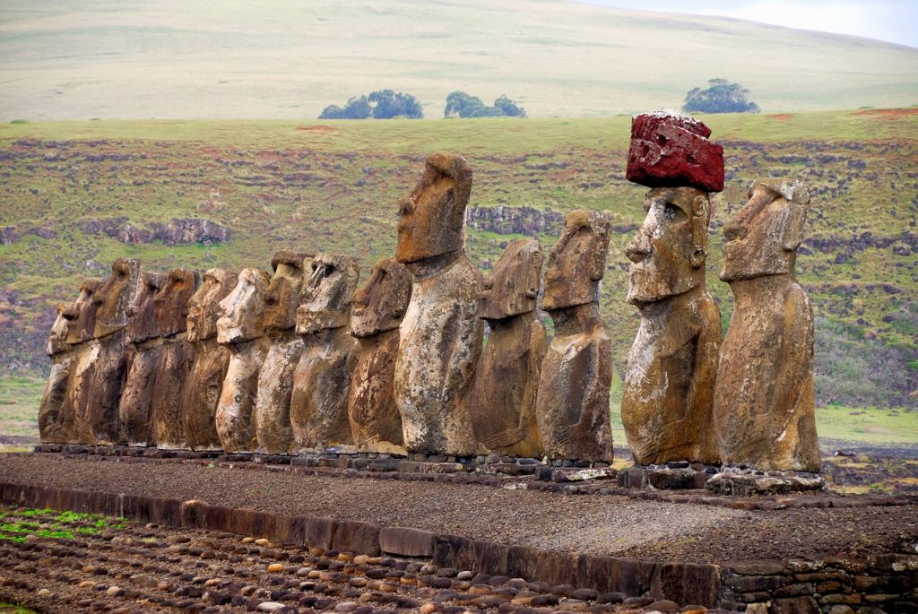 easter island travel | where to stay on easter island | how to get to easter island | easter island tourism