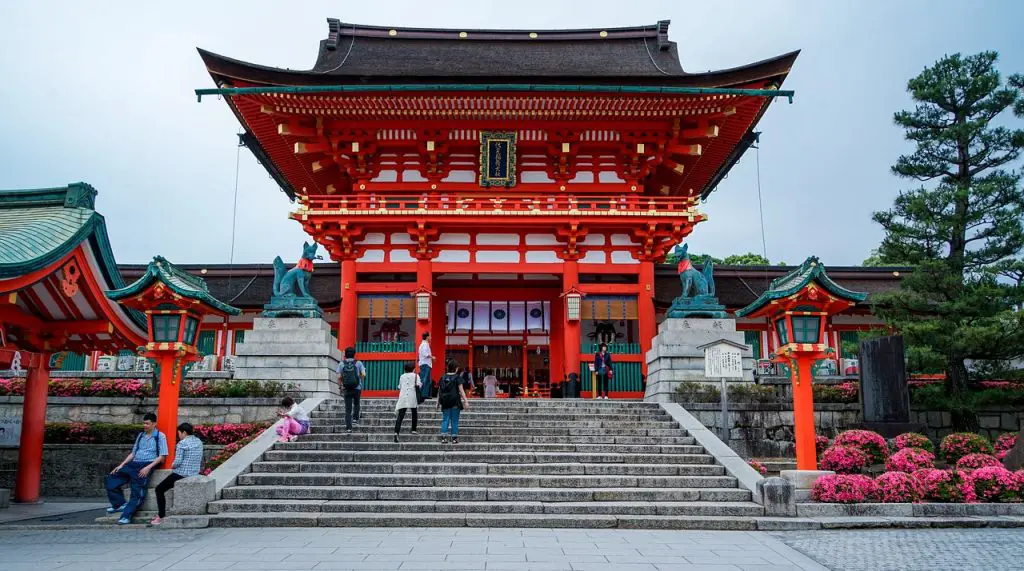 inari fox | inari shrine | japanese inari fox | fox shrine | kitsune statue