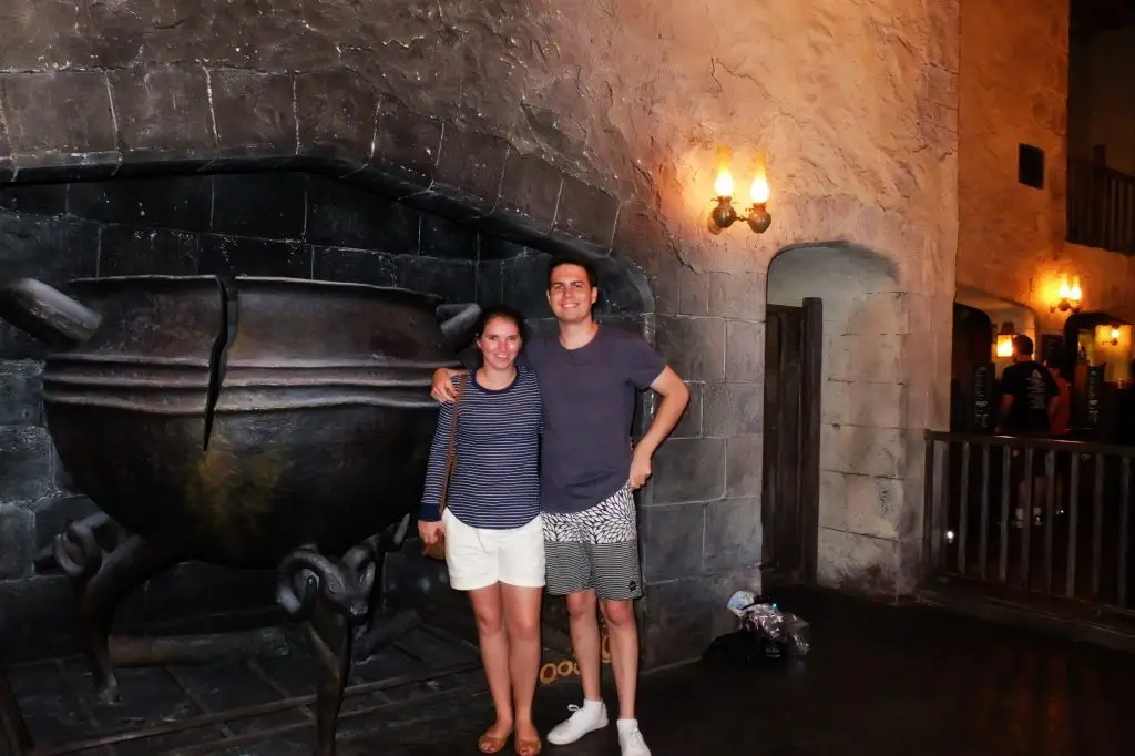 Review Of Diagon Alley / Wizarding World in Orlando Florida - The Leaky Cauldron Pub (it is very chilly in there after the Orlando sunshine)