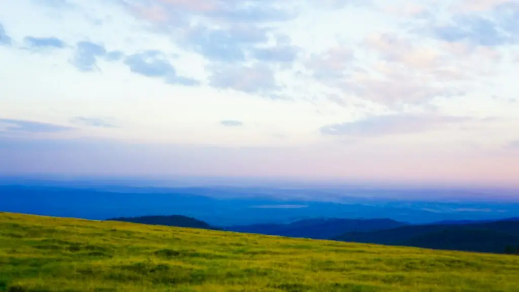 Pensiunea Muntele Alb Romanian Hillside