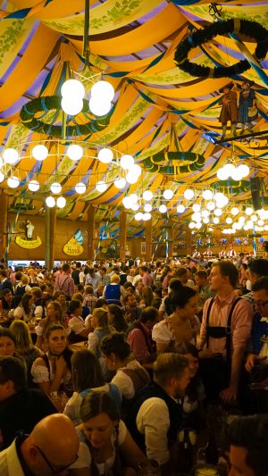 How To Oktoberfest Like A German: The Ultimate Guide To Wiesn