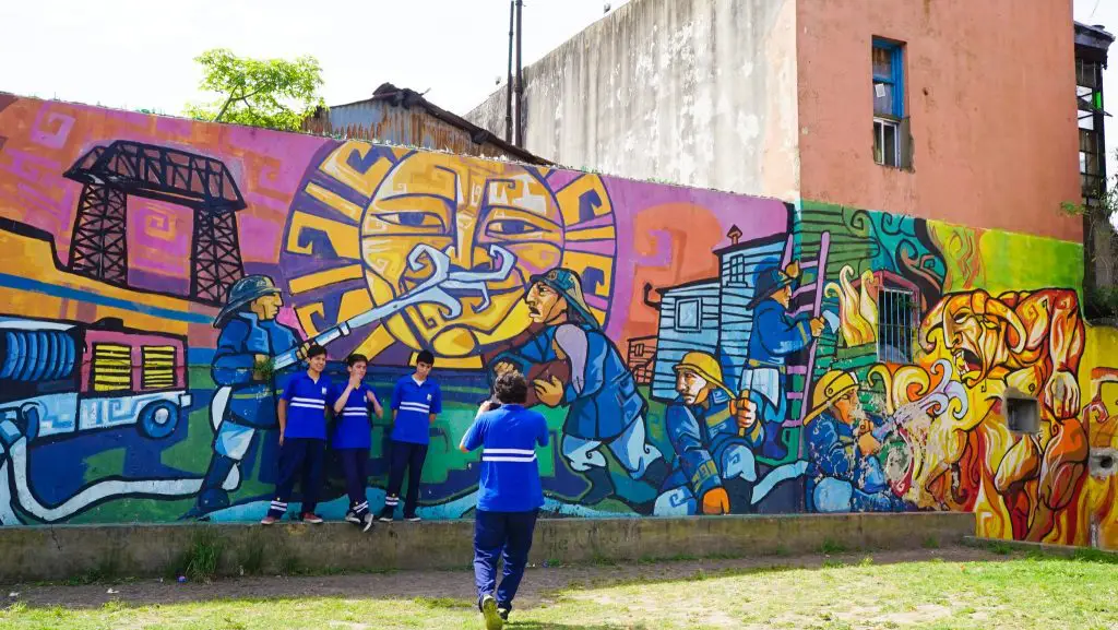 where to find street art in buenos aires