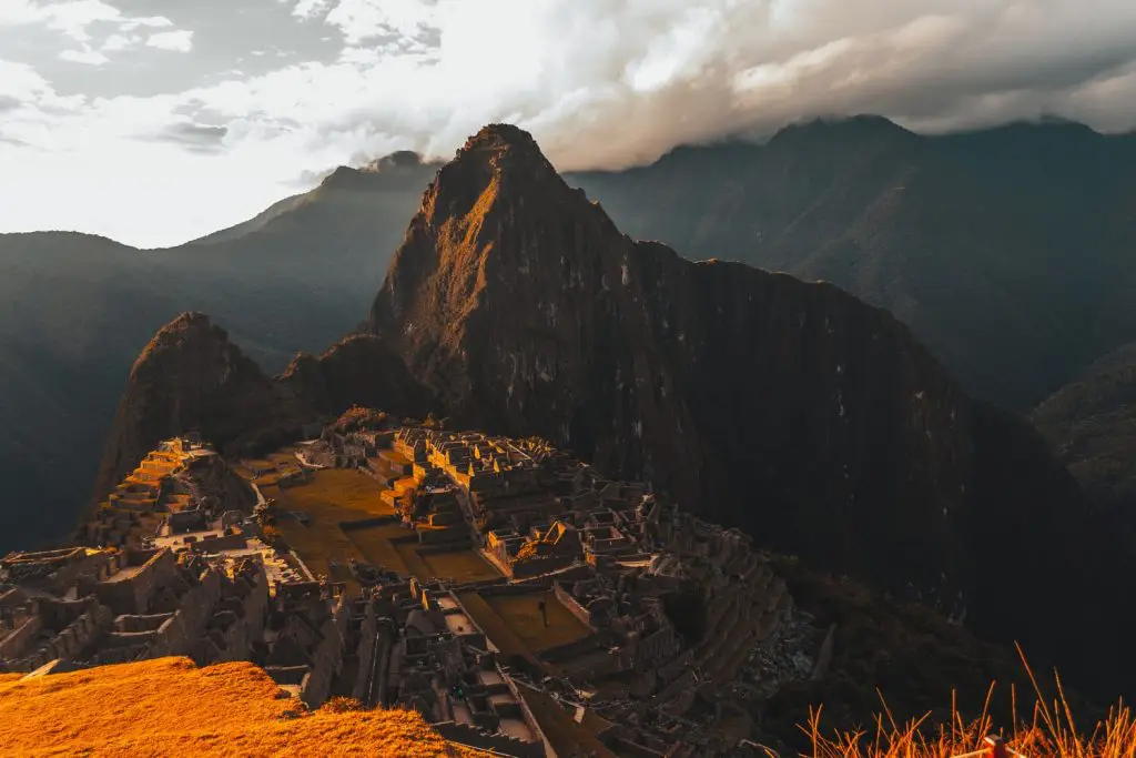The Ultimate Guide To Reaching Machu Picchu By Car On The Cheap!