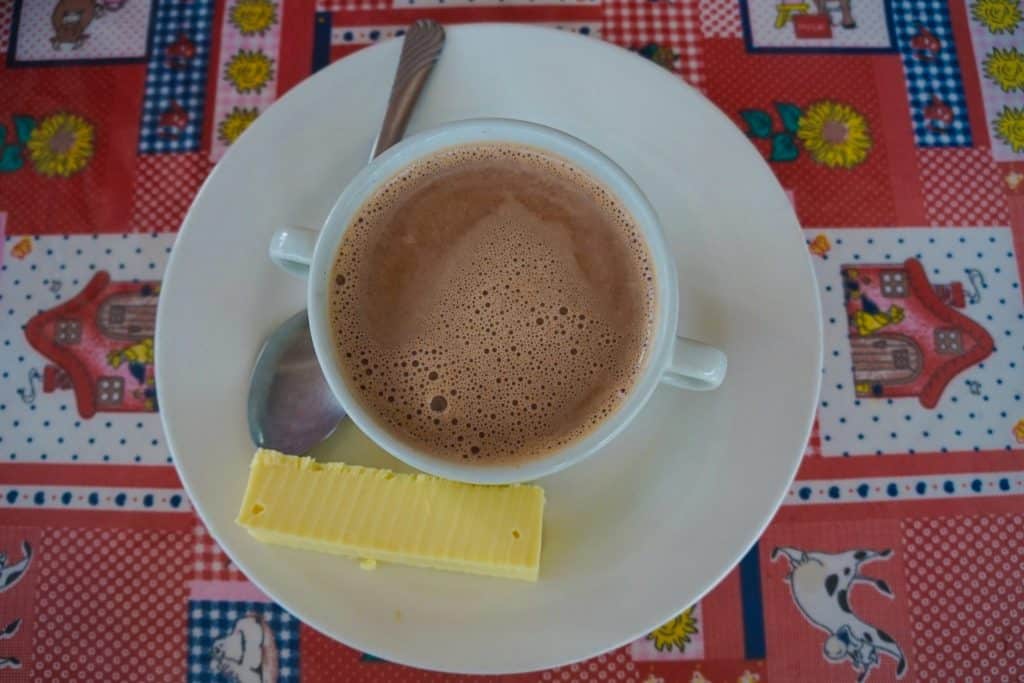 Colombian Hot Chocolate With Cheese