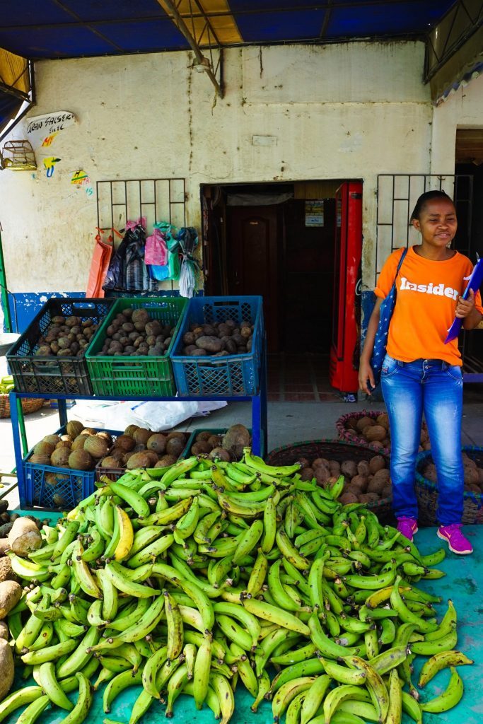 bazurto market cartagena tour colombia travel