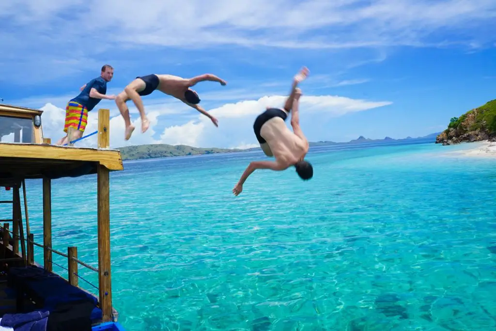 30 Reasons That Will Make You Desperate To Travel to Indonesia! - Flores XP Komodo Island Tour