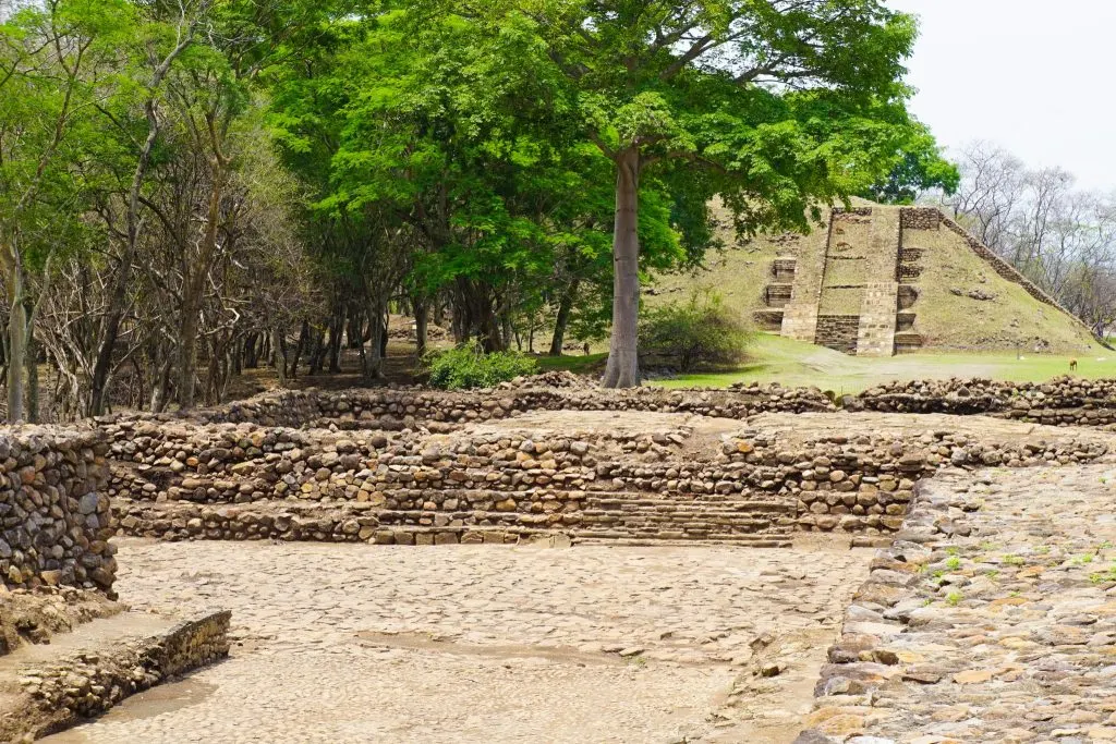 El Salvador's Archeological Route with Bytto.com - Cihuatán