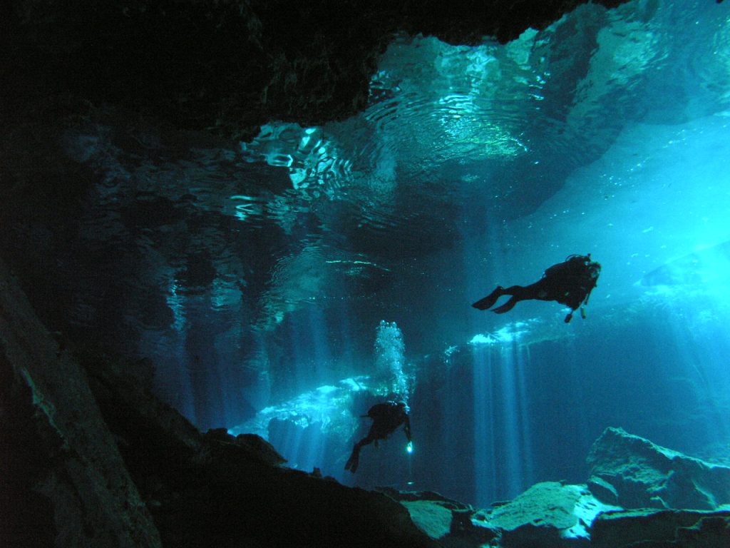 cenote diving mexico