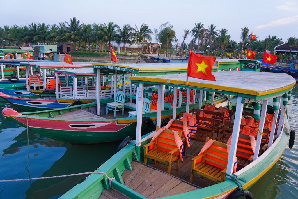 what to do in hoi an river boat ride