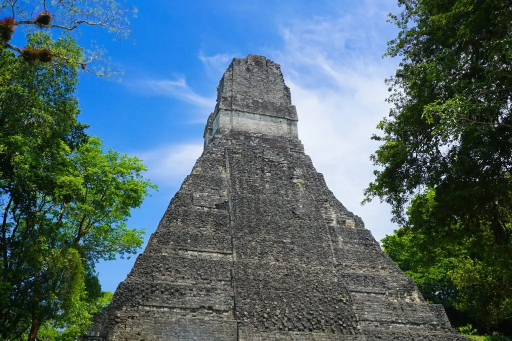 tikal national park | hotel tikal inn | tikal accommodation | hotels near tikal national park | visiting tikal