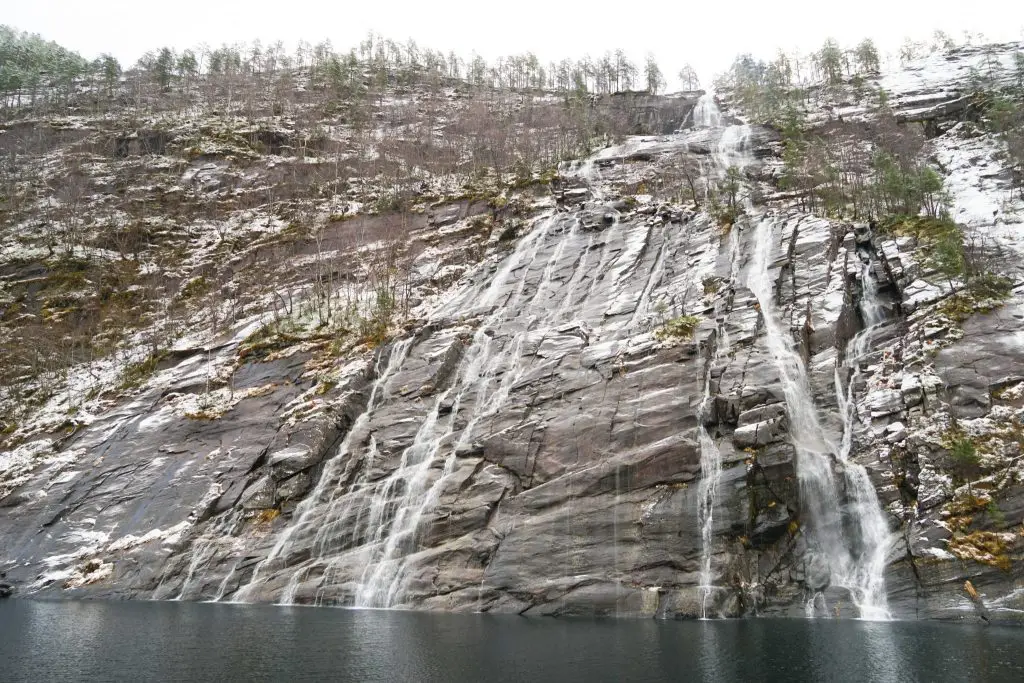 Fjord Cruise to Mostraumen - what to see in bergen