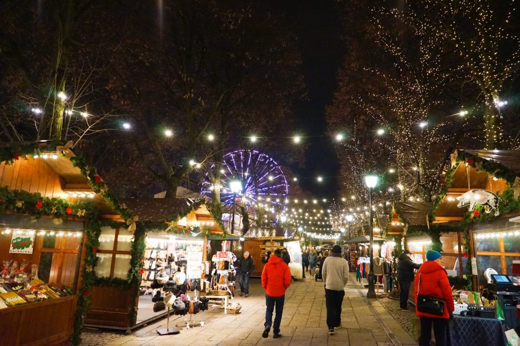 main Oslo Christmas Market at Eidsvoll Square - Oslo In the Winter