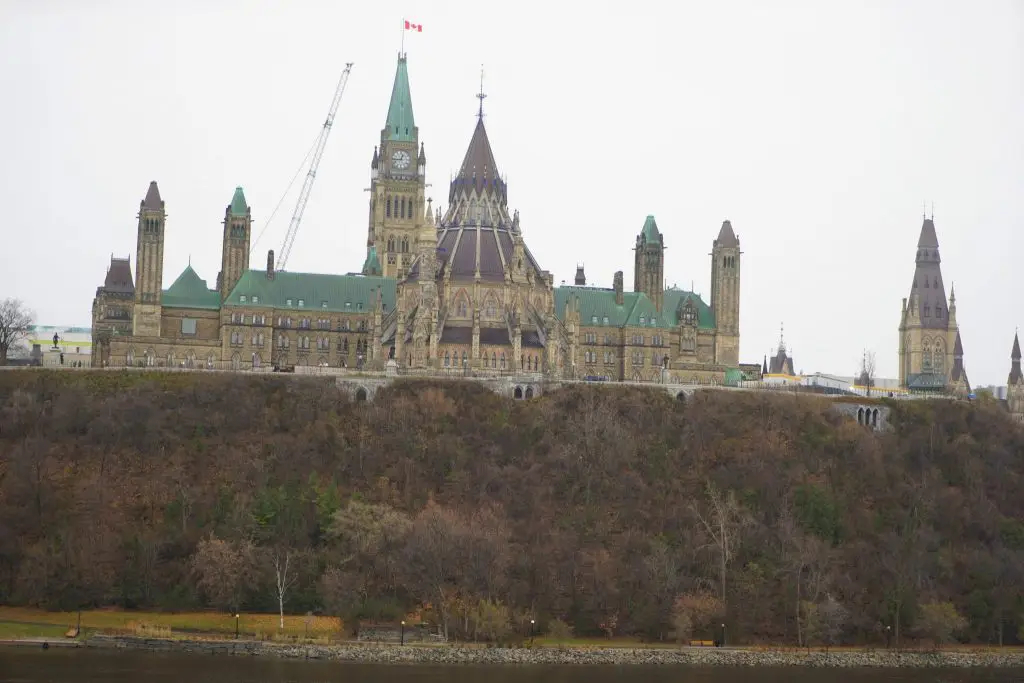 what to do in ottawa today - parliament hill