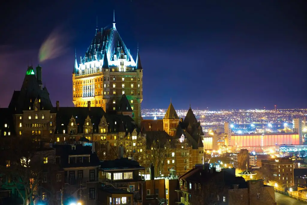 things to do in quebec city | where to stay in quebec city - fairmont le château frontenac exterior