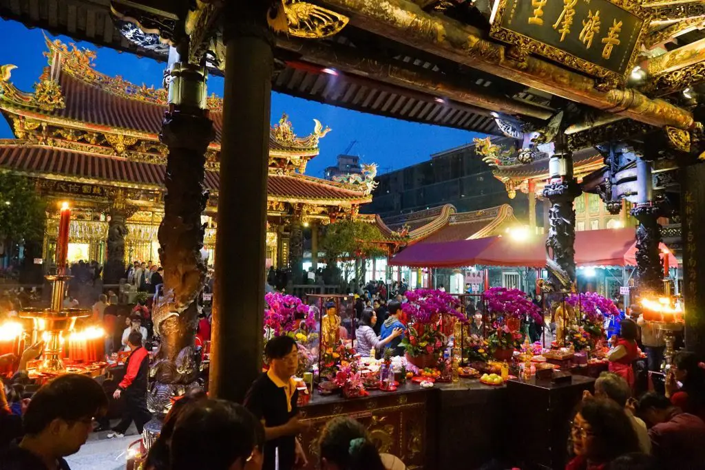 Longshan Temple taipei attractions