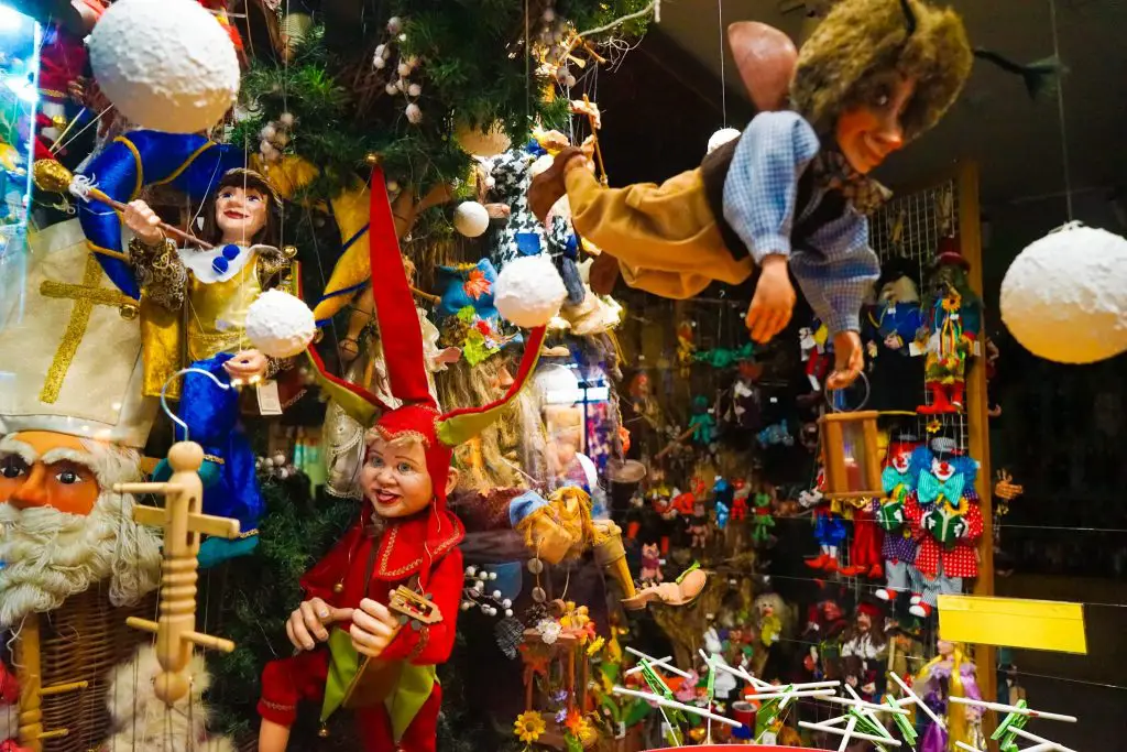 prague marionette shop