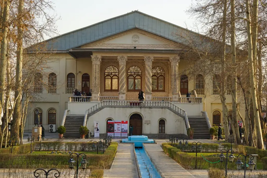 where to go in tehran | Cinema Museum of Iran / fun things to do in tehran