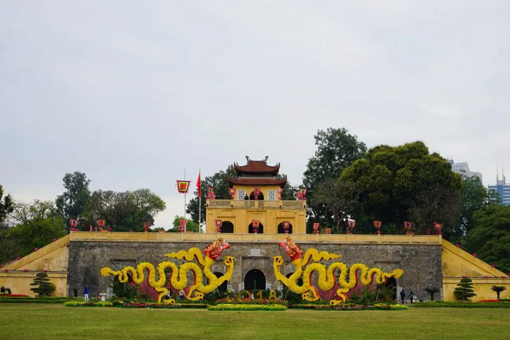 what to do in hanoi for 1 day