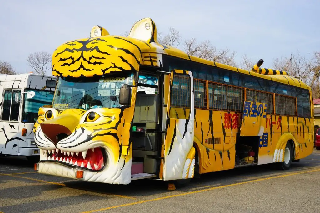 Nasu Safari Park Tiger Bus Japan