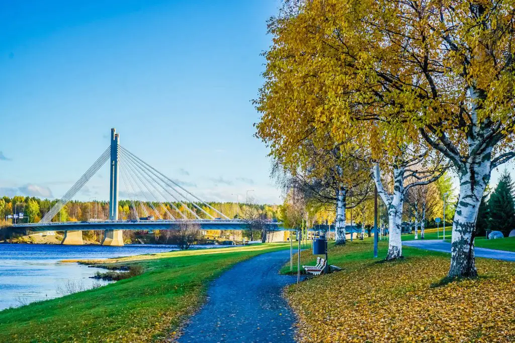 what to do in rovaniemi | rovaniemi activities | rovaniemi city centre | rovaniemi tourist information