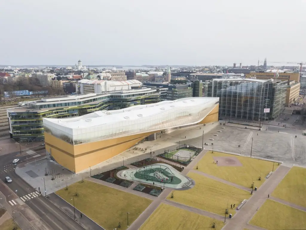 Helsinki Central Library Oodi | what to do in helsinki in winter