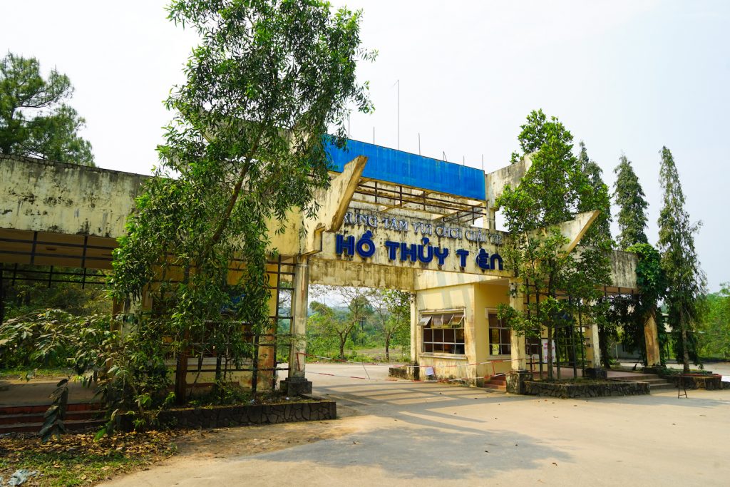  ** abandoned water park ** abandoned theme parks ** what to do in hue vietnam ** suá»‘i tiÃªn amusement park ** abandoned water park hue ** abandoned ** abandoned water park