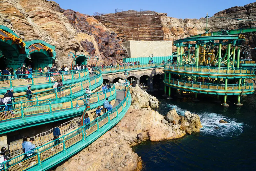 ** disneyland vs disneysea ** tokyo disneyland vs disneysea ** tokyo disneysea tower of terror ** journey to the center of the earth disneysea ** tokyo disneysea review ** disney sea tokyo ticket price ** tokyo disneyland hotel package ** tokyo disneyland guide ** disneysea guide