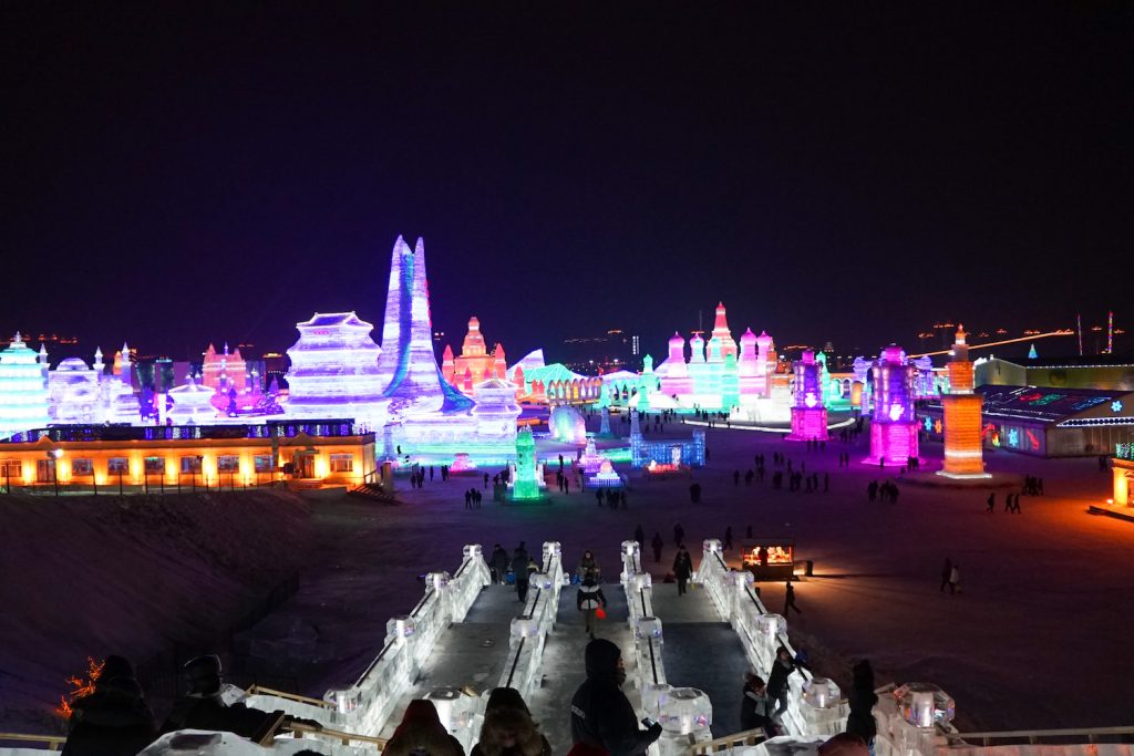 * harbin ice snow festival ** harbin ice sculpture festival ** harbin international ice & snow sculpture festival ** harbin china ice castles ** snow world harbin ** harbin snow sculpture 