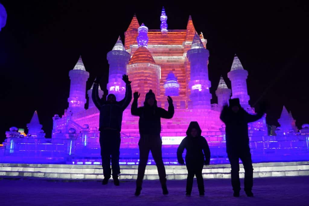 ** snow village harbin china ** the harbin international ice and snow sculpture festival ** harbin china snow festival ** harbin fantasy snow world **