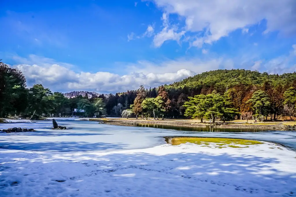 ** hiraizumi onsen ** gina hiraizumi ** hiraizumi station ** hiraizumi japon ** sei hiraizumi