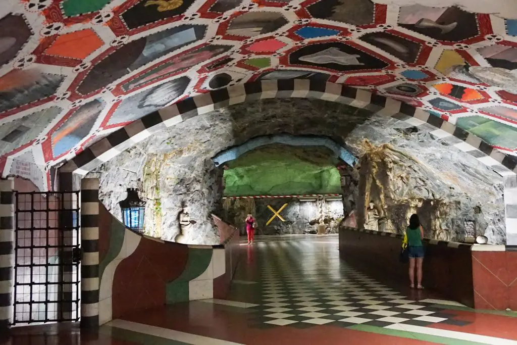  stockholm metro station art ** stockholm art museum ** stockholm subway art tour ** stockholm metro art tour ** stockholm subway stations art **