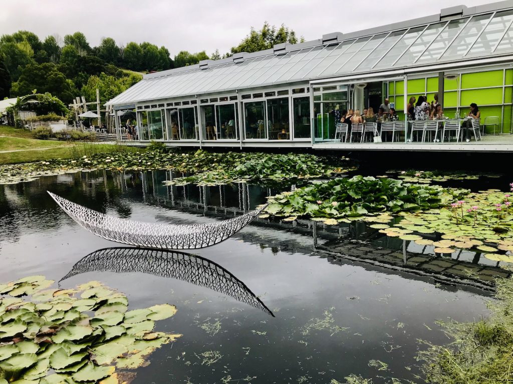 ** sculpture nz ** new zealand sculpture ** bricks auckland ** brick lane wine ** brick bay cafe ** brick bay winery ** brick bay restaurant ** brick house winery **