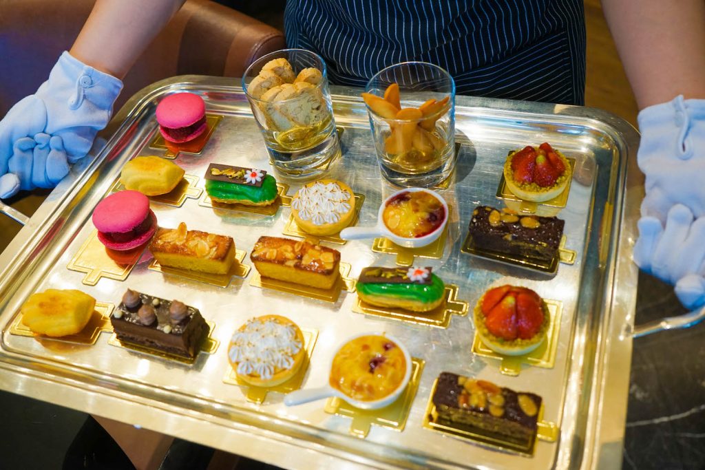 French High Tea @ Hotel Stripe's Brasserie 25