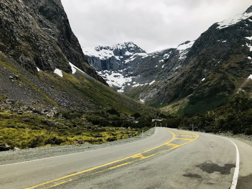 ** te anau to milford sound drive time ** how far to drive from queenstown to milford sound ** milford sound drive from queenstown ** how long is the drive from queenstown to milford sound ** te anau to milford sound self drive ** te anau to queenstown drive 