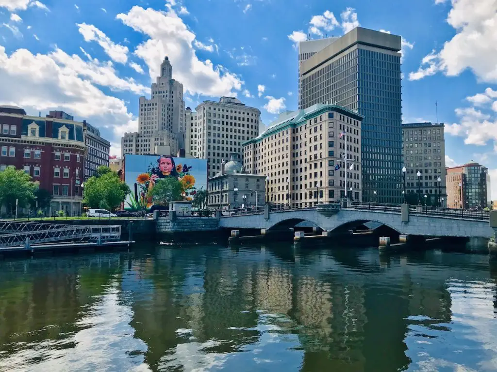 ** things to see in providence ** what to do in providence ri this weekend ** stuff to do in providence ** what to do in ri ** providence this weekend ** what to do in providence tonight **