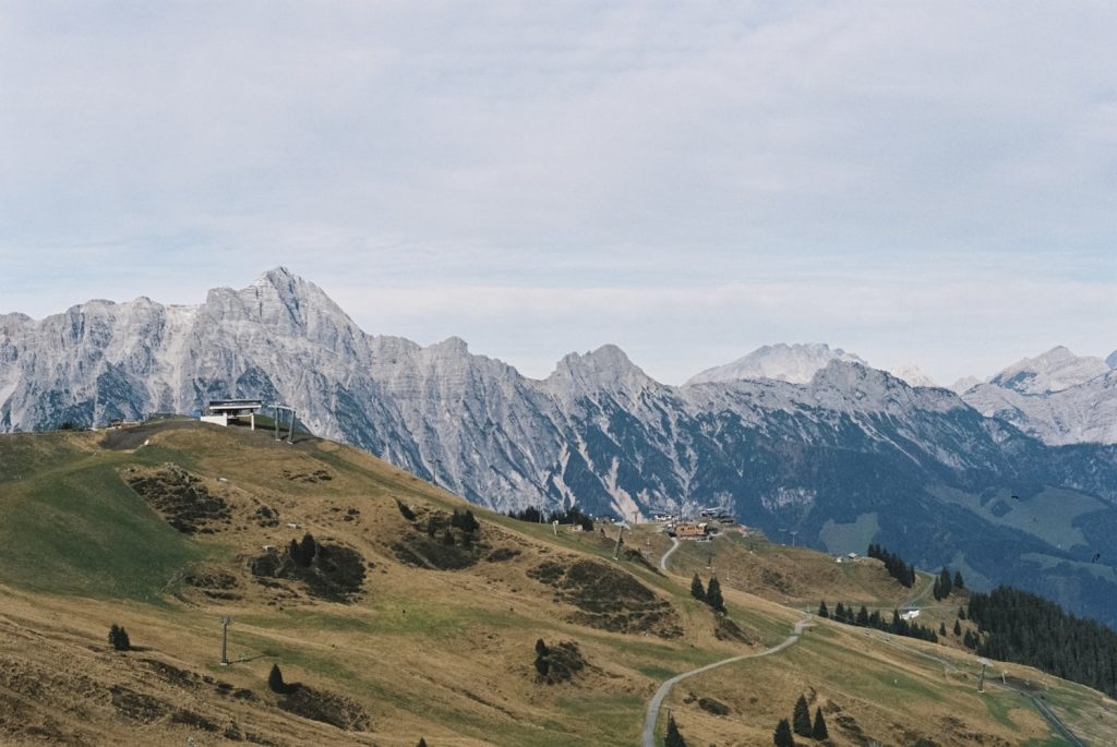 hiking in austria | best hikes in austria ** austria hiking trip ** trekking alps ** backpacking austria ** hiking and trekking **