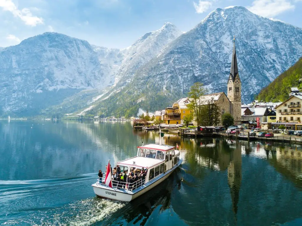 hallstatt austria tourism ** hallstatt austria attractions ** hallstatt tourism ** heritage hallstatt ** what to see in hallstatt ** hallstatt day trip ** 