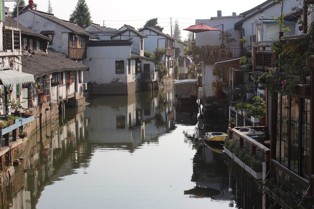 Visit Zhujiajiao Water Town, The Venice Of The East