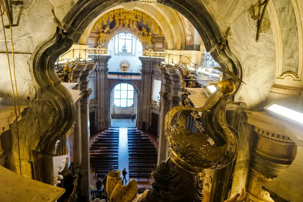 Explore The Clérigos Church and Tower Porto