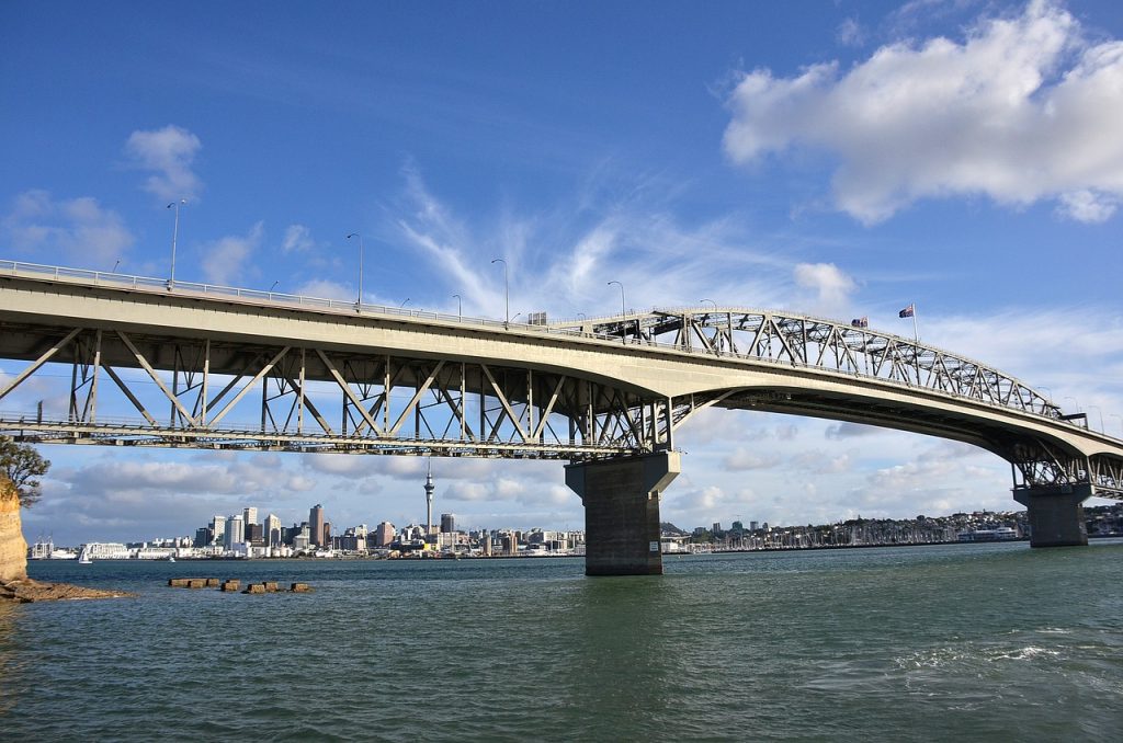 Auckland Harbour Bridge | things to see in auckland
