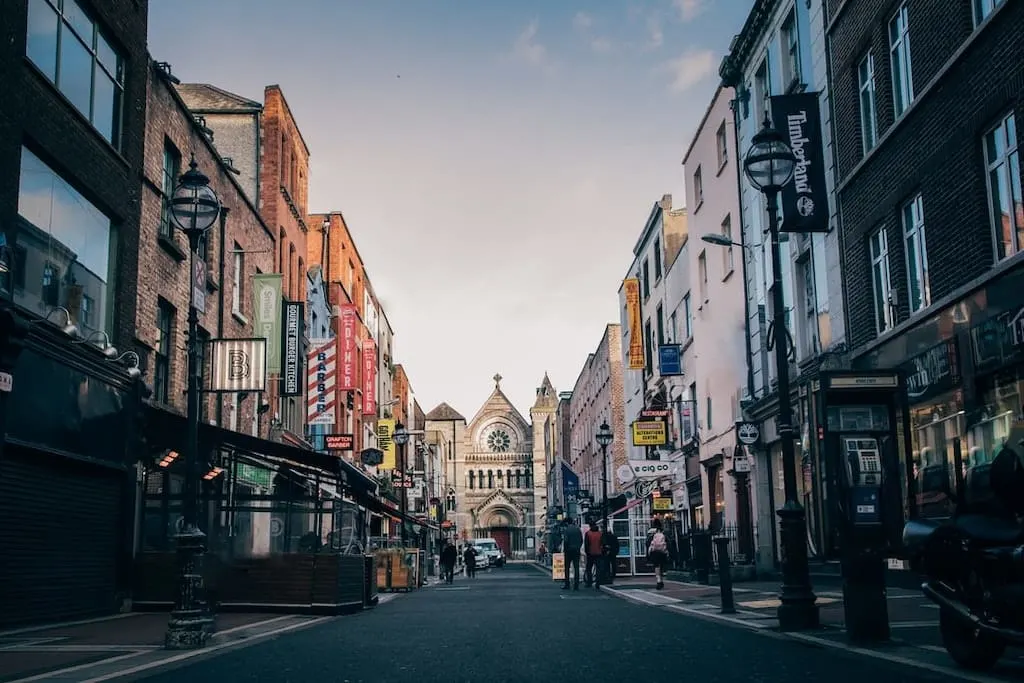 Famous Landmarks In Ireland