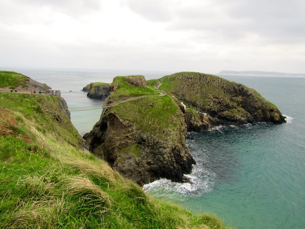 What To See In Ireland - Carrick-a-rede Rope Bridge