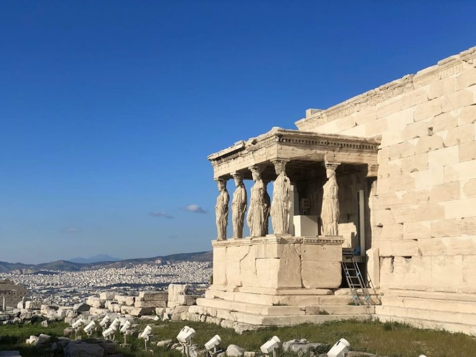 25 Famous Landmarks Of Greece To Plan Your Travels Around!