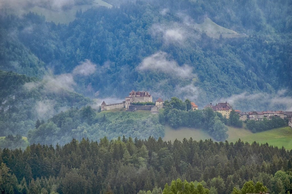 Famous Swiss Landmarks - Gruyere Medieval Castle