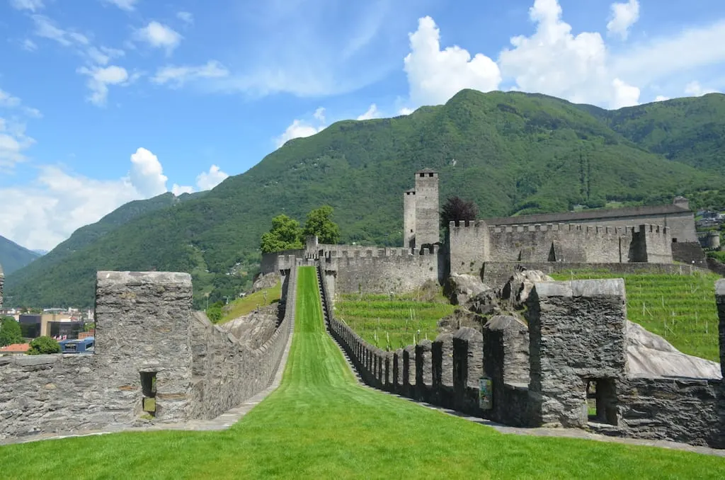 Places To Visit In Switzerland - Castles In Bellinzona
