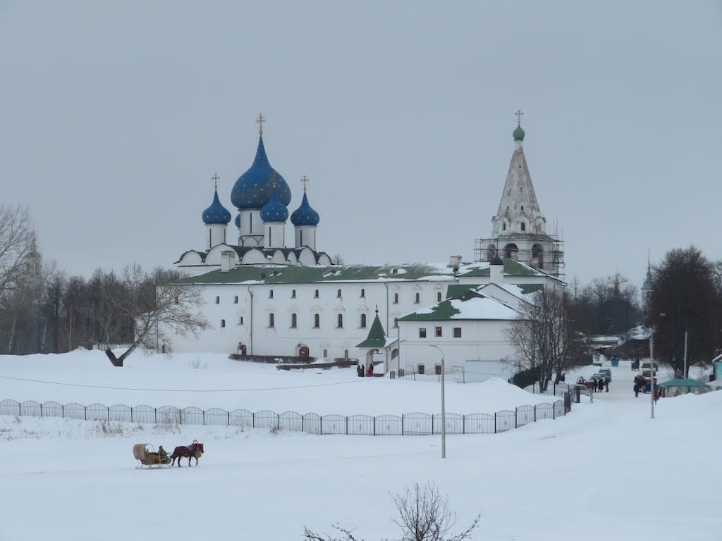 coolest places in russia - Suzdal Kremlin