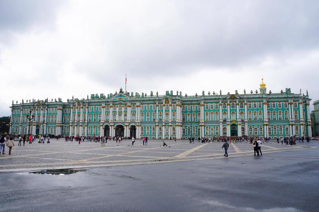 coolest places in russia - winter palace russia